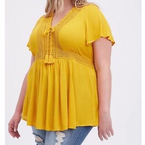Torrid Lace-Up Babydoll Top - Crinkle Gauze Yellow